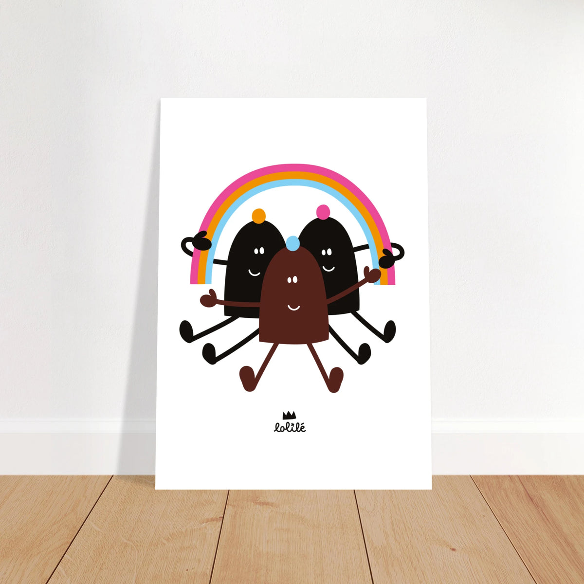 Affiche et carte décorative colorée illustrant des petits personnages joyeux portant un arc-en-ciel