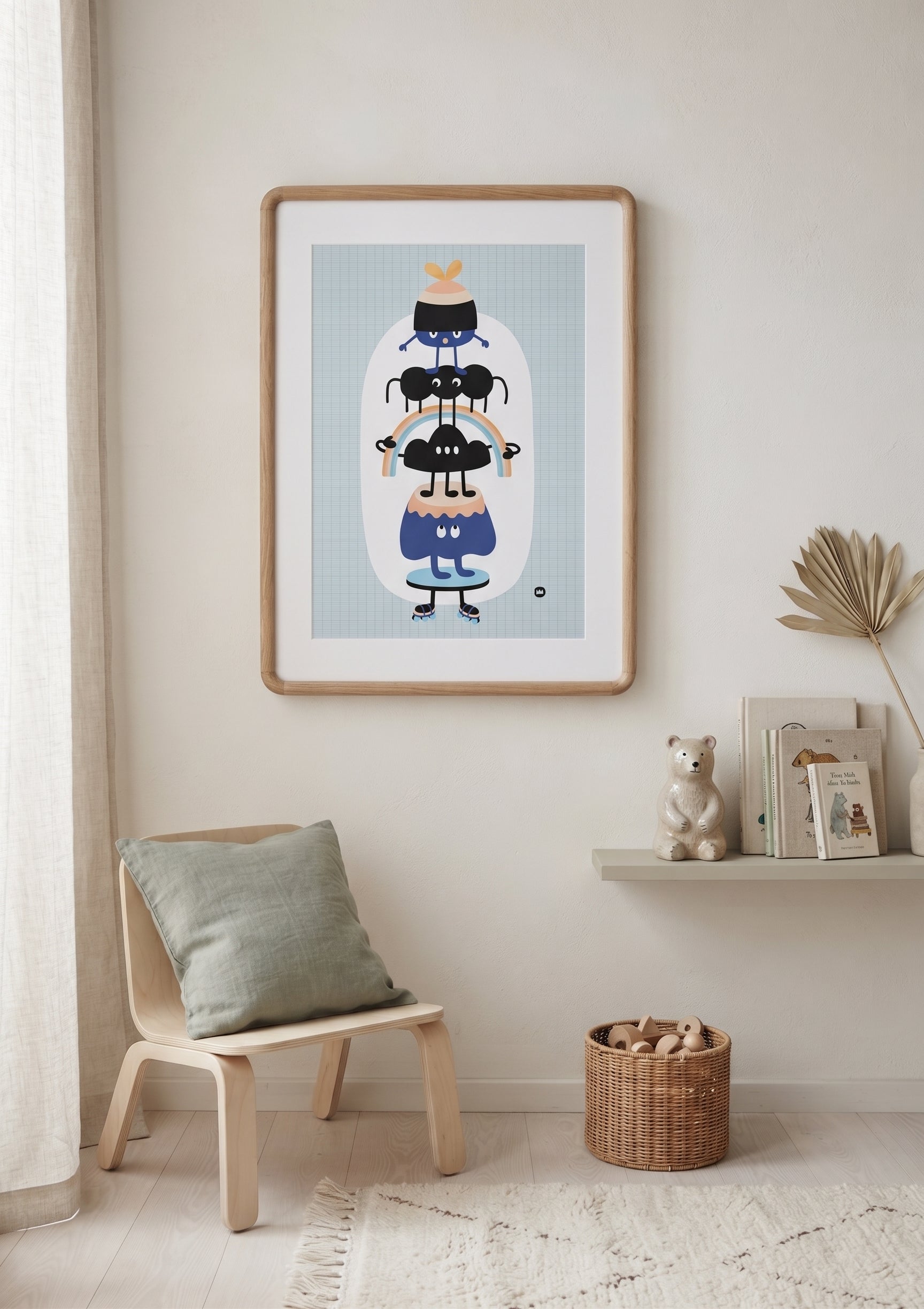 Affiche pour chambre d'enfant "Les amis perchés" signée Lolilé, montrant un totem vertical de petits personnages rigolos et colorés en équilibre.